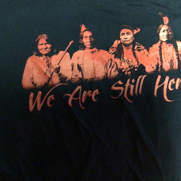 Indigenous tshirt - Picture 3 of 3